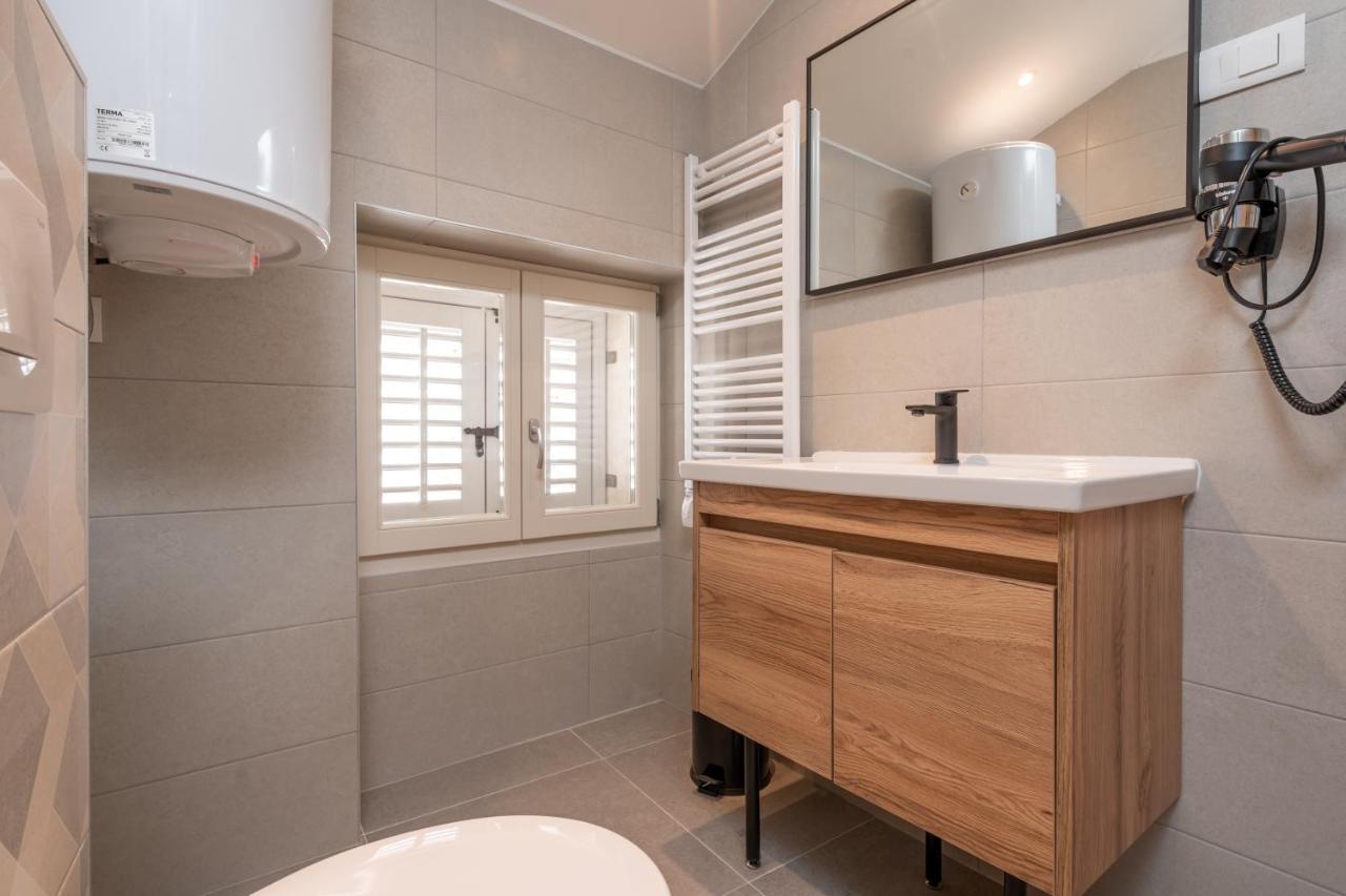 Aaa Apartments & Rooms With Free Parking PUY 외부 사진