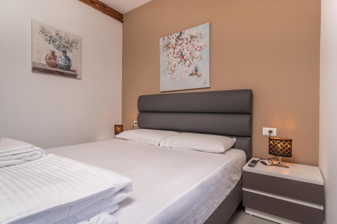 Aaa Apartments & Rooms With Free Parking PUY 외부 사진